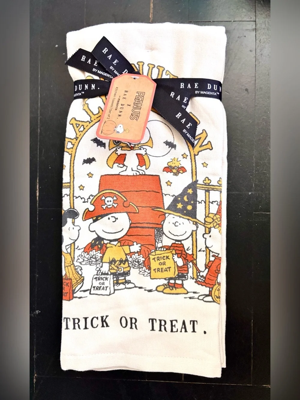 Peanuts x Rae Dunn TRICK OR TREAT Holiday Kitchen Towels Set Of 2 NEW